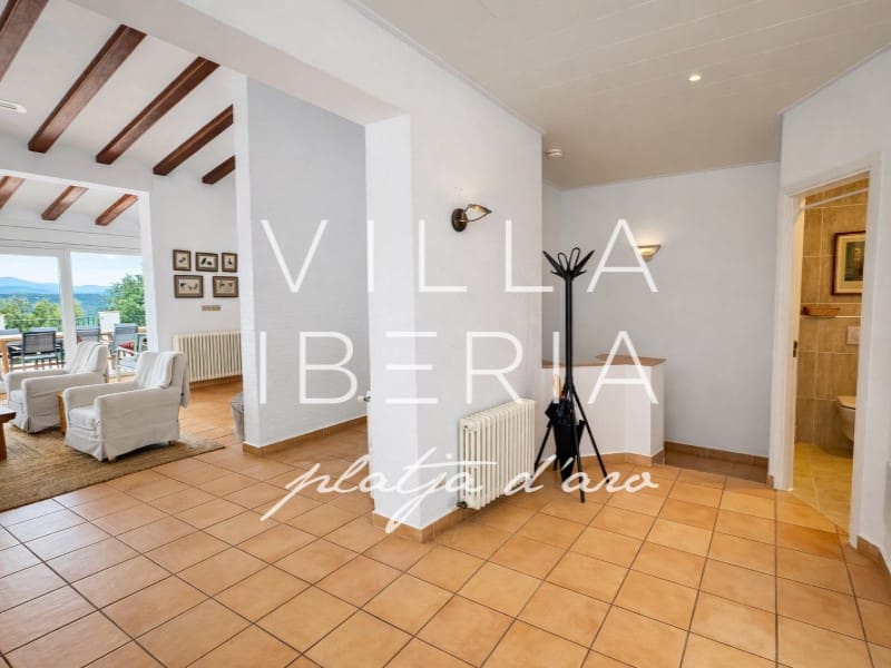 7 slaapkamer Villa te koop in Santa Cristina d'Aro met zwembad garage - € 1.375.000 (Ref: 9744120)