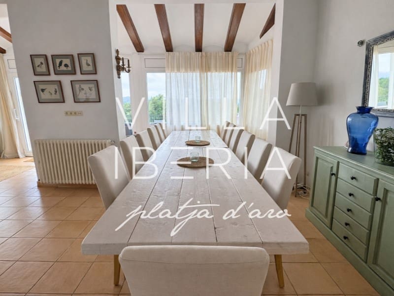 7 slaapkamer Villa te koop in Santa Cristina d'Aro met zwembad garage - € 1.375.000 (Ref: 9744120)