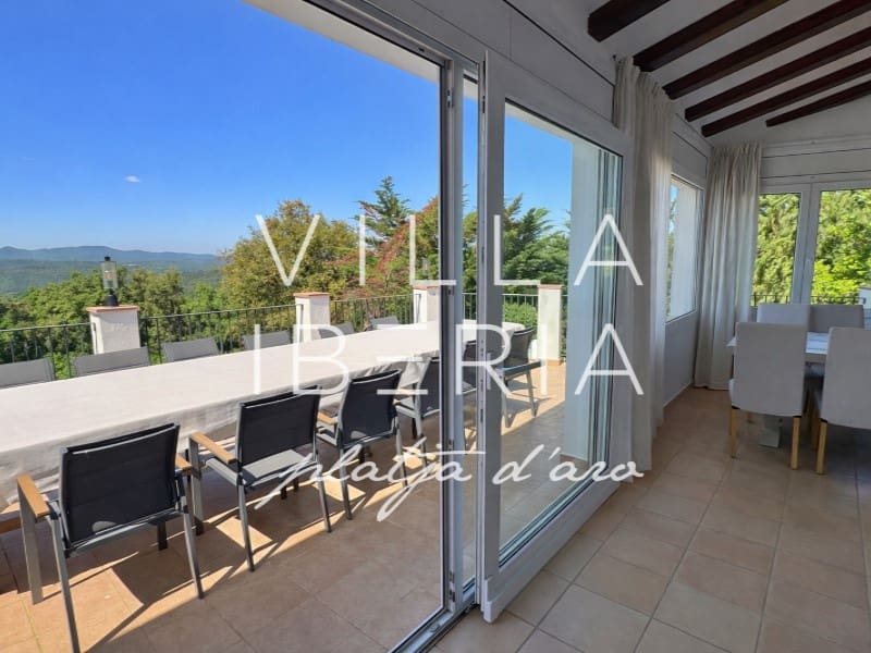 7 slaapkamer Villa te koop in Santa Cristina d'Aro met zwembad garage - € 1.375.000 (Ref: 9744120)