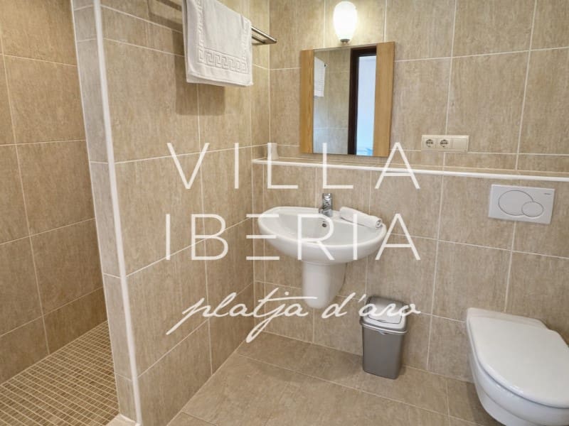 7 slaapkamer Villa te koop in Santa Cristina d'Aro met zwembad garage - € 1.375.000 (Ref: 9744120)