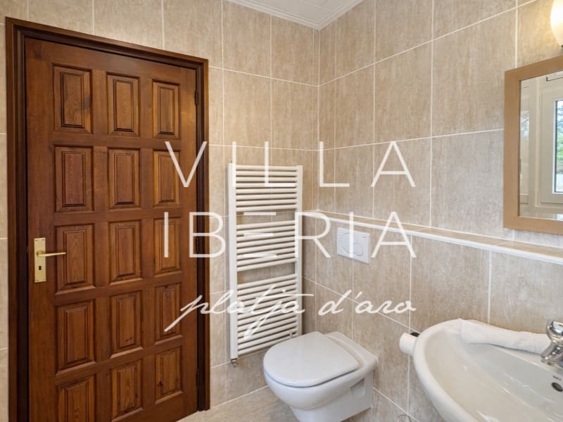 7 slaapkamer Villa te koop in Santa Cristina d'Aro met zwembad garage - € 1.375.000 (Ref: 9744120)