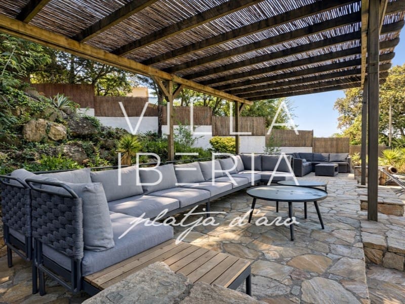 7 slaapkamer Villa te koop in Santa Cristina d'Aro met zwembad garage - € 1.375.000 (Ref: 9744120)