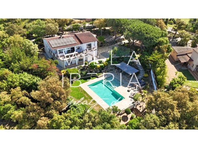 7 slaapkamer Villa te koop in Santa Cristina d'Aro met zwembad garage - € 1.375.000 (Ref: 9744120)