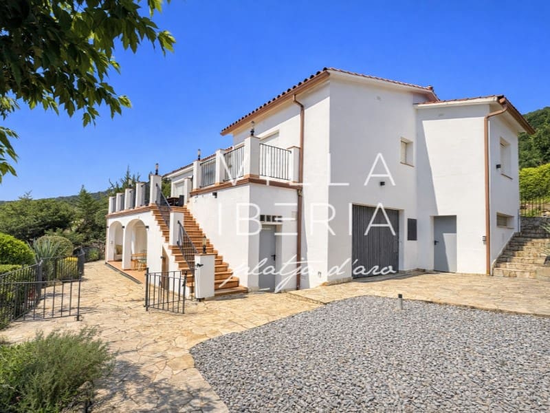 7 slaapkamer Villa te koop in Santa Cristina d'Aro met zwembad garage - € 1.375.000 (Ref: 9744120)