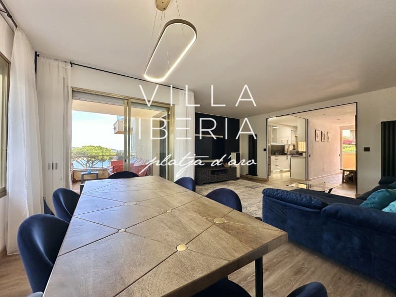 3 soveværelse Lejlighed til salg i S'Agaro - € 675.000 (Ref: 9761921)