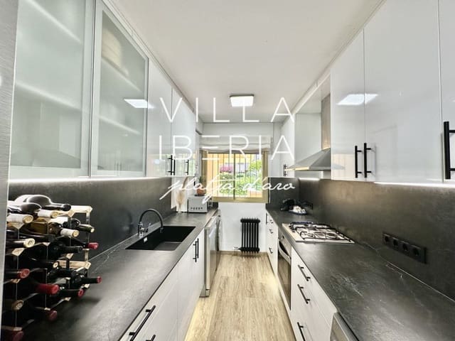 3 soveværelse Lejlighed til salg i S'Agaro, Castell-Platja d'Aro med garage - € 675.000 (Ref: 9761921)