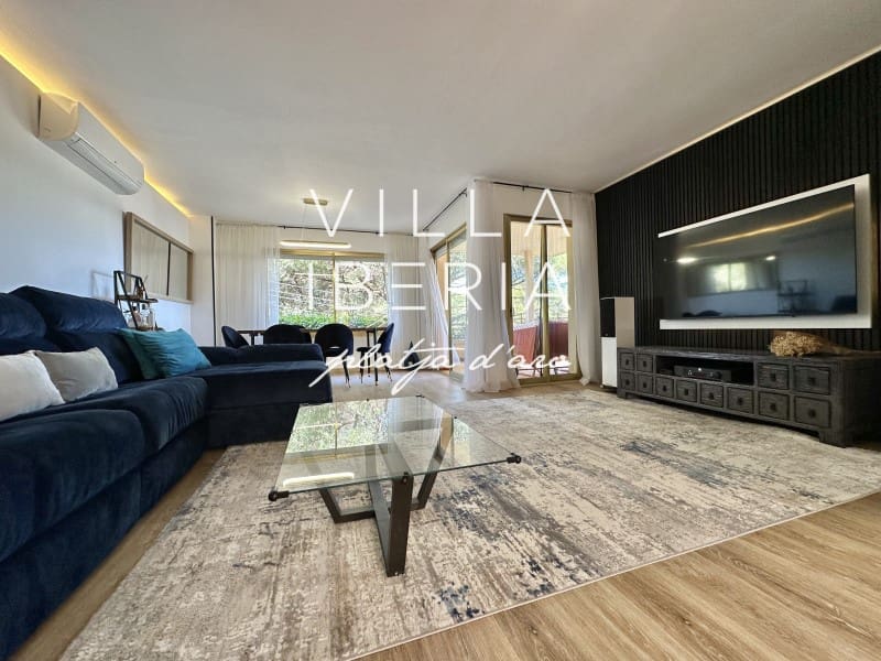 3 soveværelse Lejlighed til salg i S'Agaro - € 675.000 (Ref: 9761921)