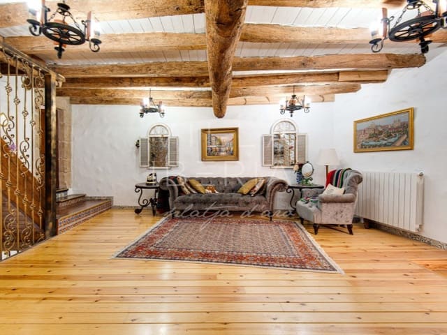 6 sypialnia Willa na sprzedaż w Castell d'Aro, Castell-Platja d'Aro z garażem - 830 000 € (Ref: 9778039)