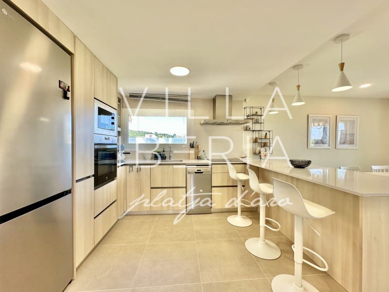 2 Zimmer Apartment zu verkaufen in Platja d'Aro mit Garage - 330.000 € (Ref: 9780468)