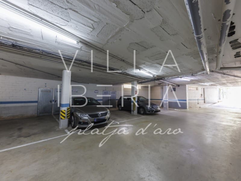 2 bedroom Apartment for sale in Platja d'Aro with garage - € 310,000 (Ref: 9780468)
