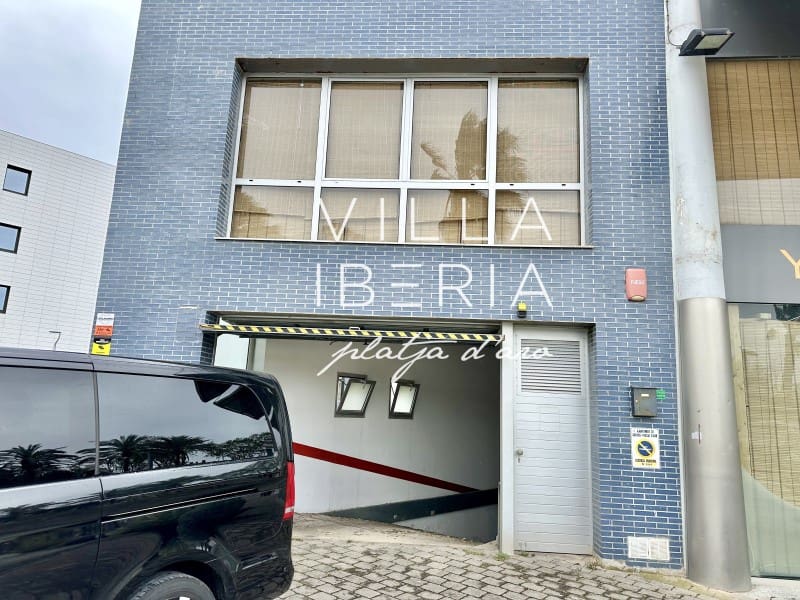 Garage for sale in Platja d'Aro - € 15,000 (Ref: 9780469)