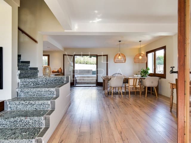 4 chambre Villa/Maison à vendre à Calonge i Sant Antoni avec piscine garage - 875 000 € (Ref: 9787011)