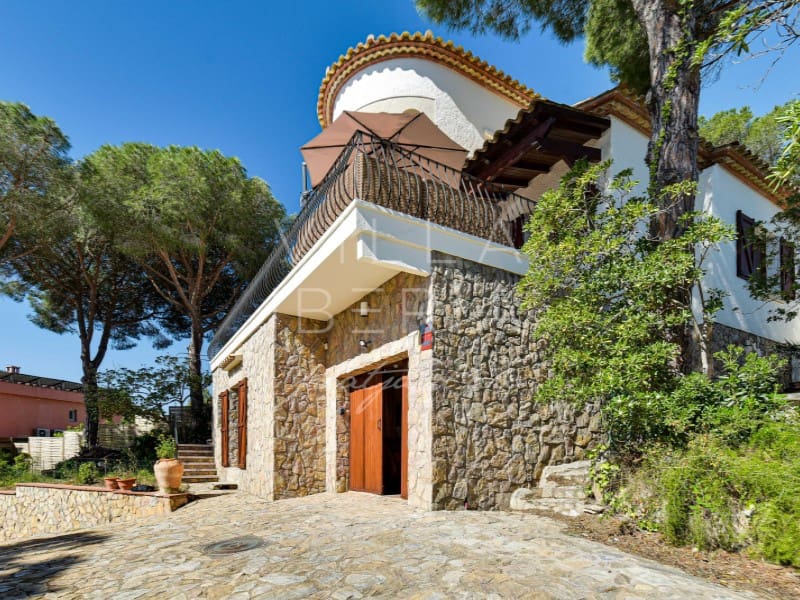 4 chambre Villa/Maison à vendre à Calonge i Sant Antoni avec piscine garage - 875 000 € (Ref: 9787011)