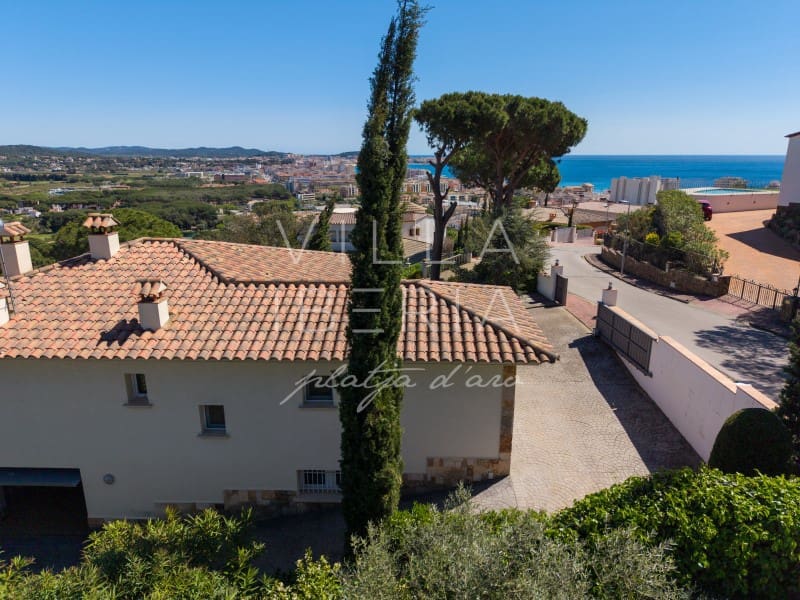 4 bedroom Villa for sale in Calonge i Sant Antoni with pool garage - € 825,000 (Ref: 9794517)