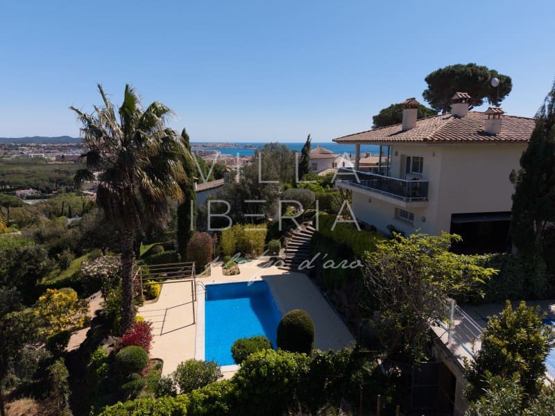 4 bedroom Villa for sale in Calonge i Sant Antoni with pool garage - € 825,000 (Ref: 9794517)