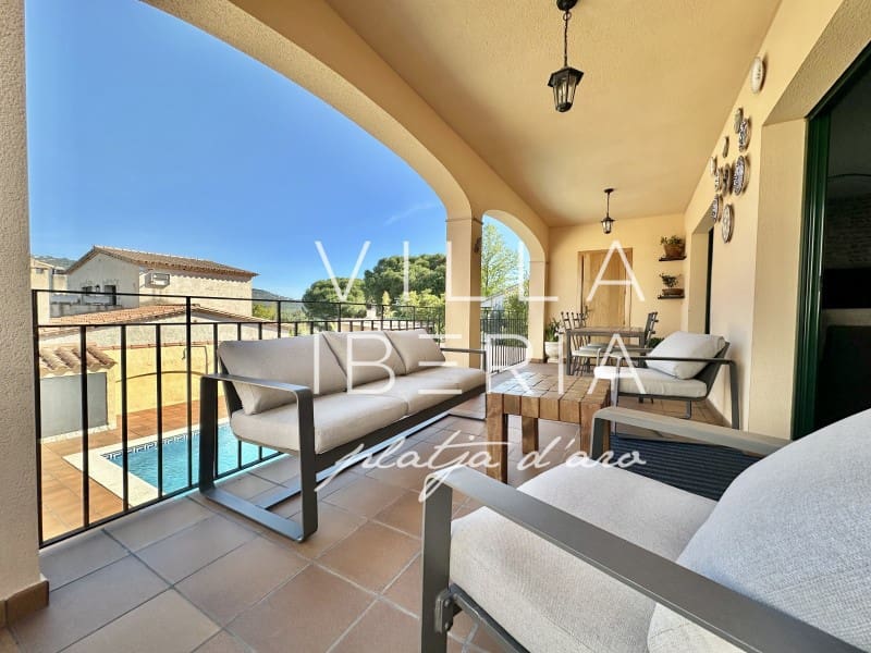 4 quarto Moradia para venda em S'Agaro com piscina garagem - 625 000 € (Ref: 9799160)