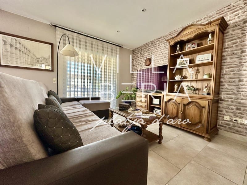 4 quarto Moradia para venda em S'Agaro com piscina garagem - 625 000 € (Ref: 9799160)