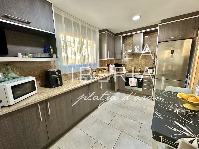 4 quarto Moradia para venda em S'Agaro com piscina garagem - 625 000 € (Ref: 9799160)