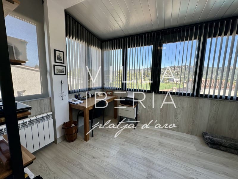 4 quarto Moradia para venda em S'Agaro com piscina garagem - 625 000 € (Ref: 9799160)