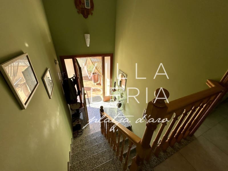 4 quarto Moradia para venda em S'Agaro com piscina garagem - 625 000 € (Ref: 9799160)