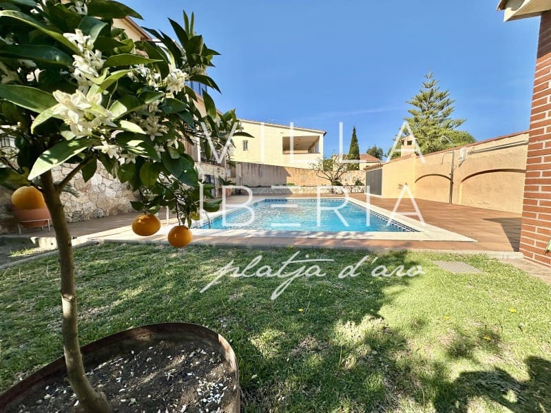 4 quarto Moradia para venda em S'Agaro com piscina garagem - 625 000 € (Ref: 9799160)