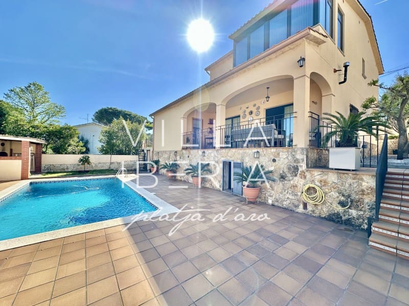 4 quarto Moradia para venda em S'Agaro com piscina garagem - 625 000 € (Ref: 9799160)