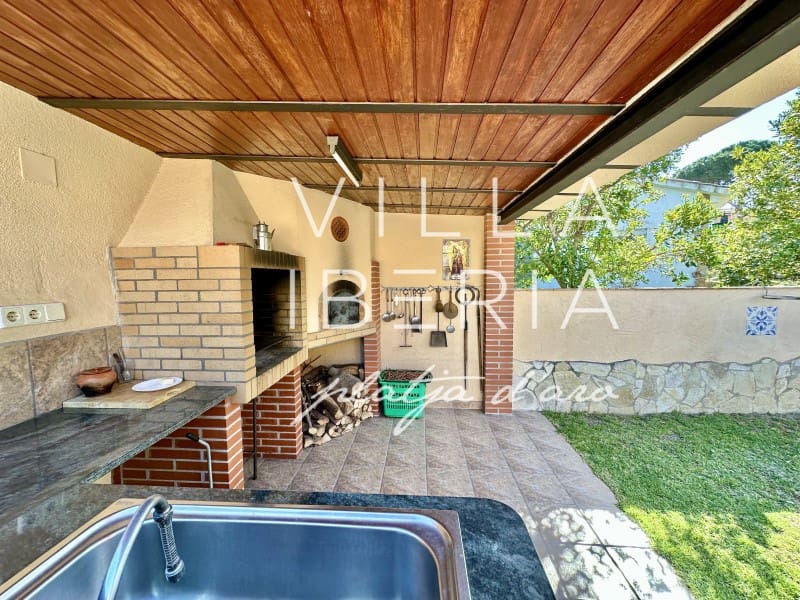 4 quarto Moradia para venda em S'Agaro com piscina garagem - 625 000 € (Ref: 9799160)