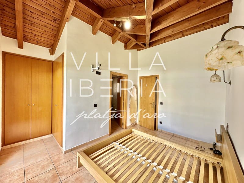 4 camera da letto Villa in vendita in S'Agaro con garage - 550.000 € (Rif: 9806411)