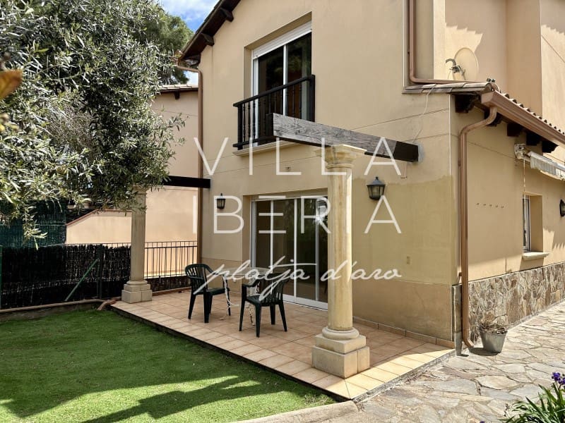 4 camera da letto Villa in vendita in S'Agaro con garage - 550.000 € (Rif: 9806411)