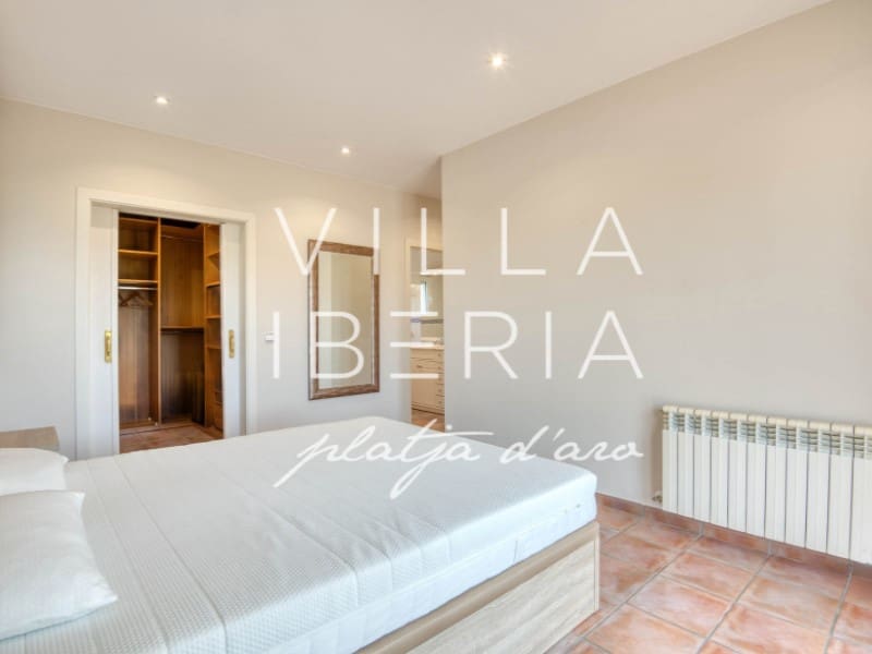 4 camera da letto Villa in vendita in Santa Cristina d'Aro con piscina garage - 685.000 € (Rif: 9825055)