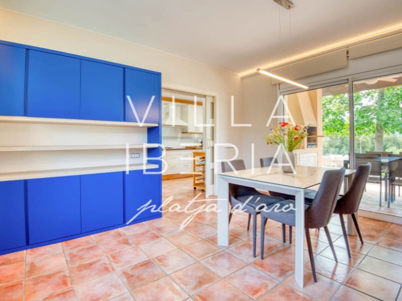 4 camera da letto Villa in vendita in Santa Cristina d'Aro con piscina garage - 685.000 € (Rif: 9825055)