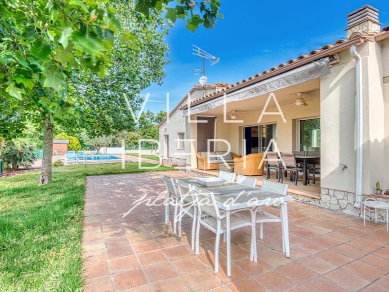 4 camera da letto Villa in vendita in Santa Cristina d'Aro con piscina garage - 685.000 € (Rif: 9825055)