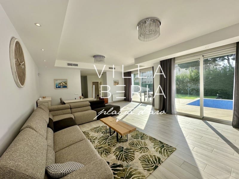 5 bedroom Villa for sale in Calonge i Sant Antoni with pool garage - € 1,500,000 (Ref: 9825056)