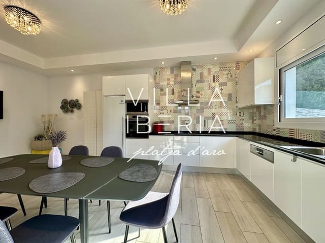 5 soveværelse Villa til salg i Calonge i Sant Antoni med swimmingpool garage - € 1.500.000 (Ref: 9825056)