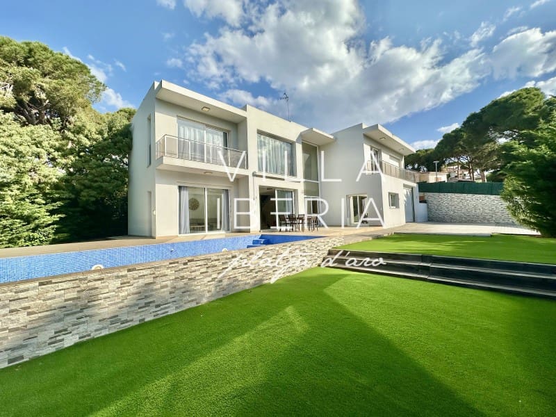 5 bedroom Villa for sale in Calonge i Sant Antoni with pool garage - € 1,500,000 (Ref: 9825056)