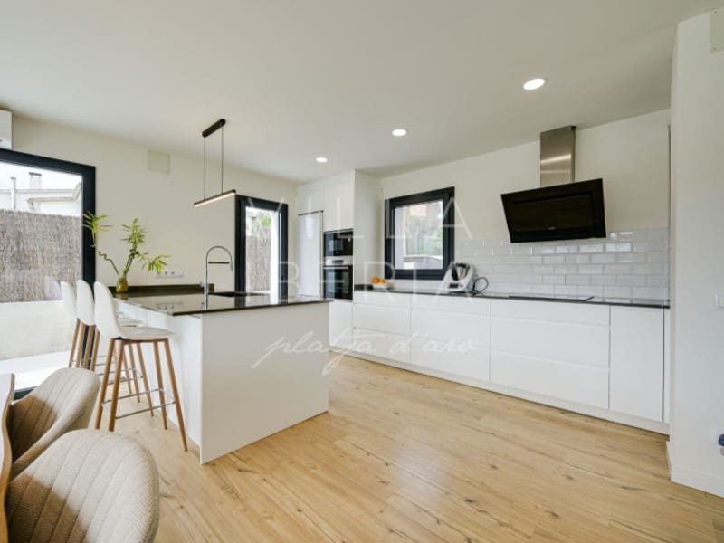 3 chambre Villa/Maison à vendre à Calonge i Sant Antoni avec piscine garage - 820 000 € (Ref: 9846171)