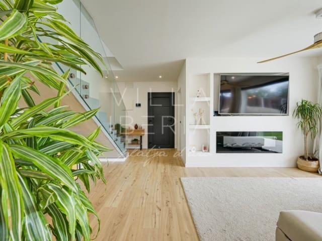 3 chambre Villa/Maison à vendre à Calonge i Sant Antoni avec piscine garage - 820 000 € (Ref: 9846171)
