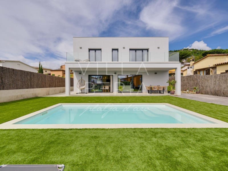 3 chambre Villa/Maison à vendre à Calonge i Sant Antoni avec piscine garage - 820 000 € (Ref: 9846171)