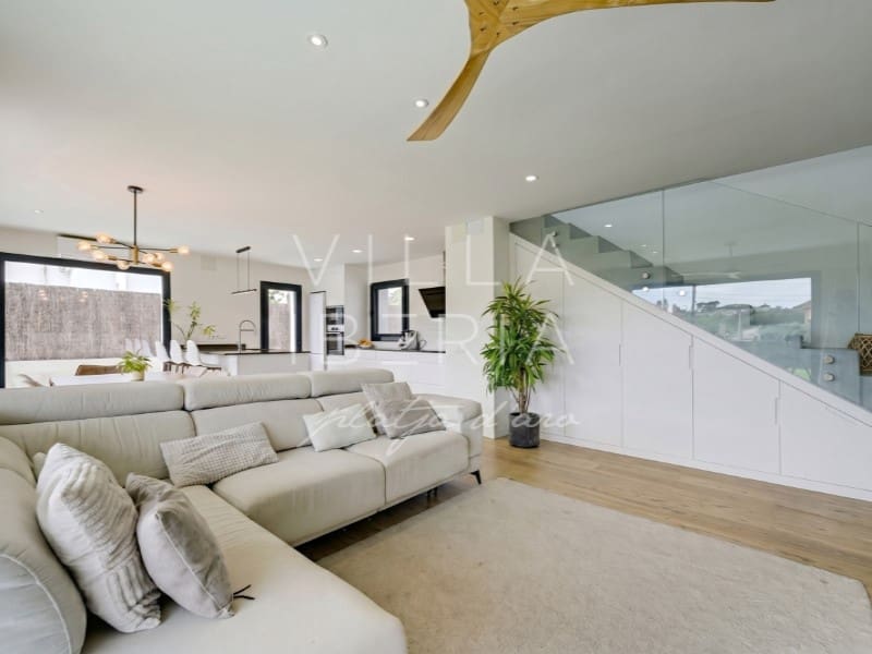3 bedroom Villa for sale in Calonge i Sant Antoni with pool garage - € 820,000 (Ref: 9846171)