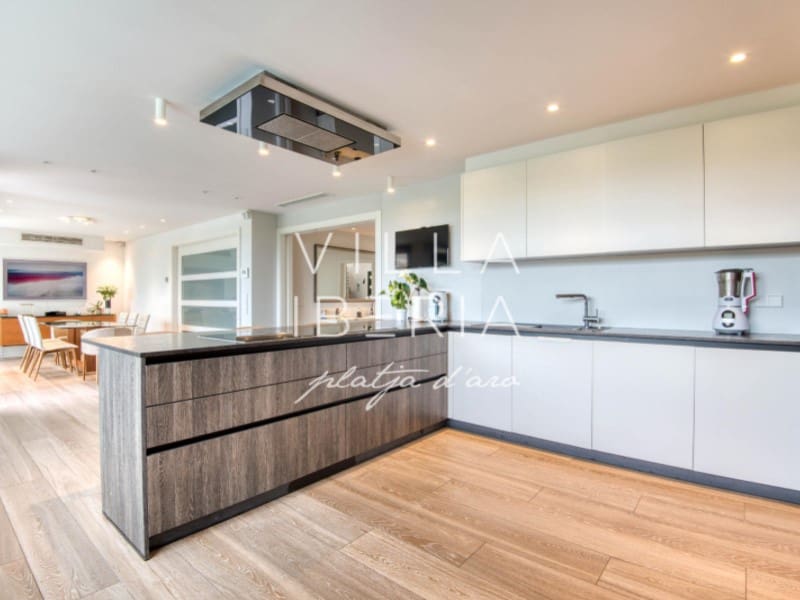 5 slaapkamer Villa te koop in Santa Cristina d'Aro met zwembad garage - € 2.800.000 (Ref: 9851686)