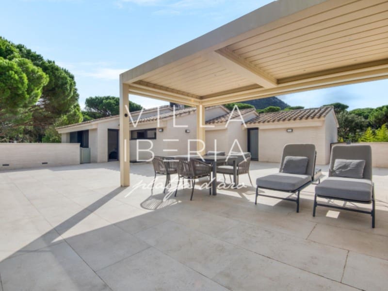 5 slaapkamer Villa te koop in Santa Cristina d'Aro met zwembad garage - € 2.800.000 (Ref: 9851686)