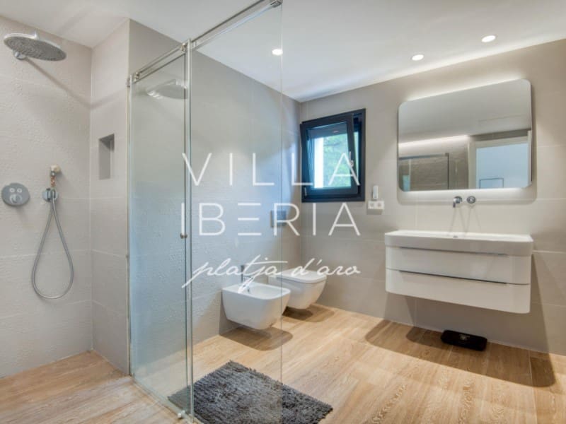 5 slaapkamer Villa te koop in Santa Cristina d'Aro met zwembad garage - € 2.800.000 (Ref: 9851686)