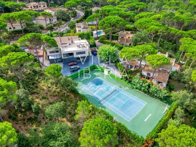 5 slaapkamer Villa te koop in Santa Cristina d'Aro - € 2.800.000 (Ref: 9851686)