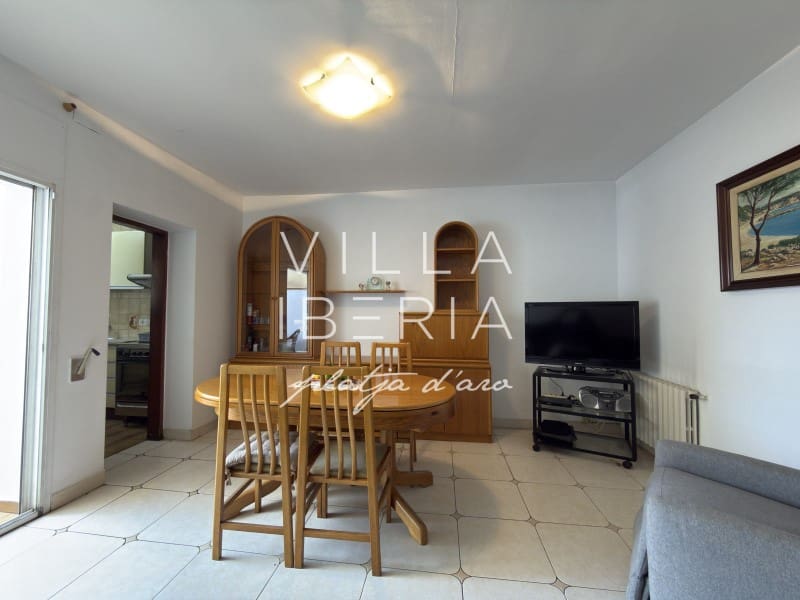 2 bedroom Villa for sale in Sant Feliu de Guixols - € 298,000 (Ref: 9857626)