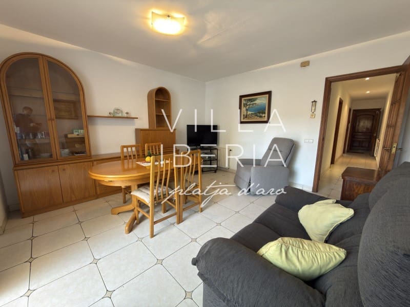 2 bedroom Villa for sale in Sant Feliu de Guixols - € 298,000 (Ref: 9857626)