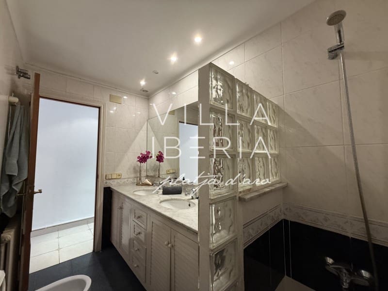 2 bedroom Villa for sale in Sant Feliu de Guixols - € 298,000 (Ref: 9857626)
