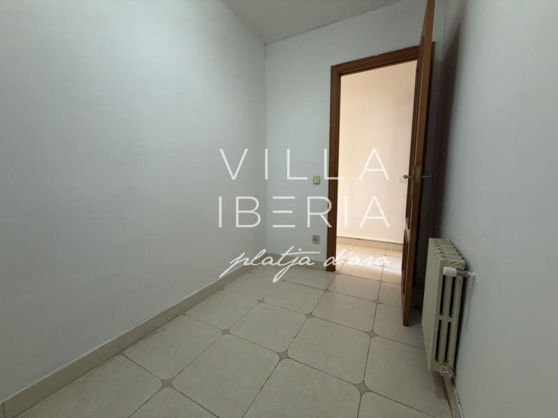 2 bedroom Villa for sale in Sant Feliu de Guixols - € 298,000 (Ref: 9857626)