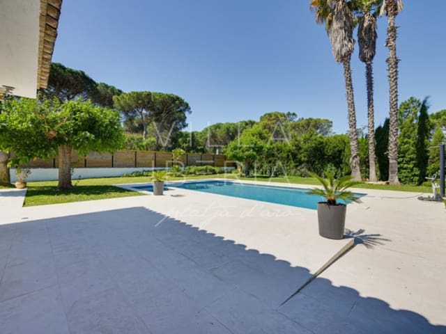 5 bedroom Villa for sale in Santa Cristina d'Aro with pool garage - € 1,230,000 (Ref: 9865121)