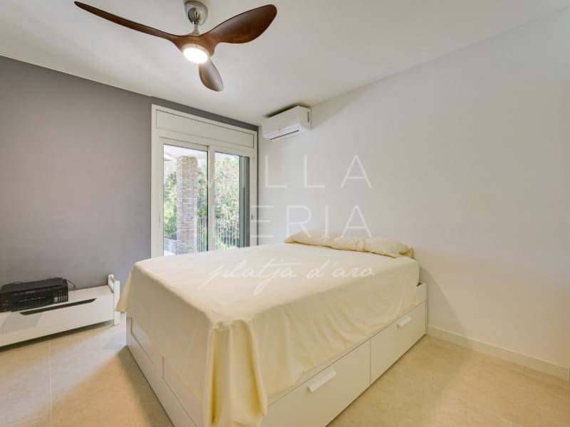 5 bedroom Villa for sale in Santa Cristina d'Aro with pool garage - € 1,230,000 (Ref: 9865121)