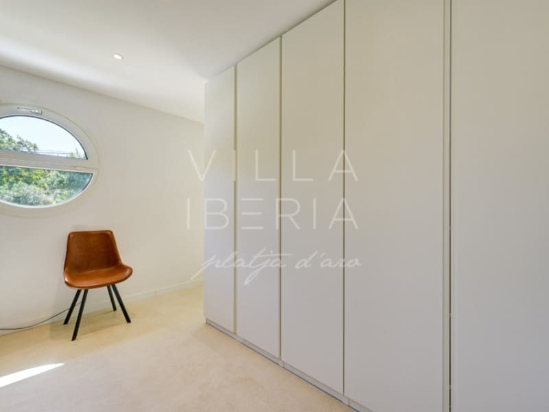5 bedroom Villa for sale in Santa Cristina d'Aro with pool garage - € 1,230,000 (Ref: 9865121)